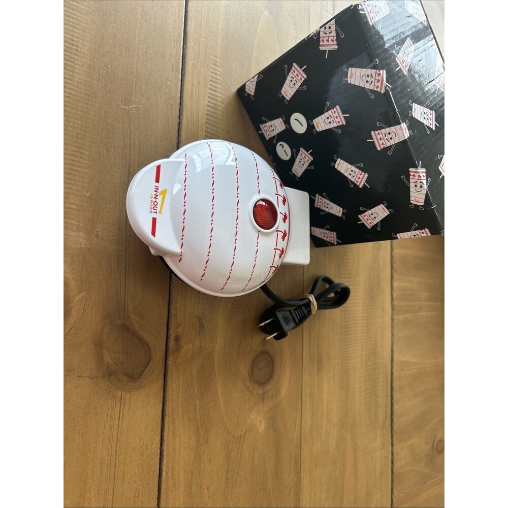 IN-N-OUT MINI WAFFLE MAKER EMPLOYEE EXLUSIVE LIMITED EDITION!